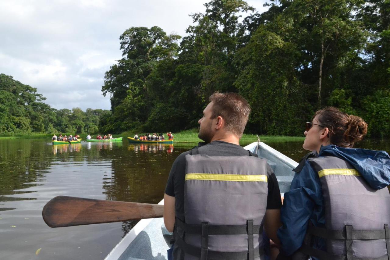 Green Macaw Hostel Tortuguero Exterior photo